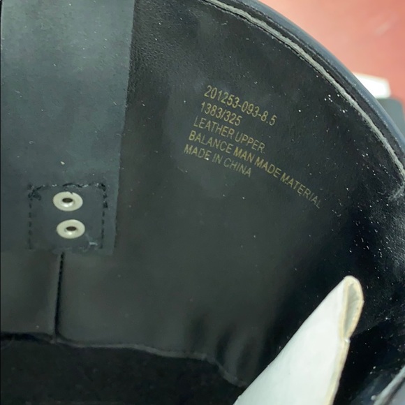 Black leather cowboy style boots - Picture 4 of 7